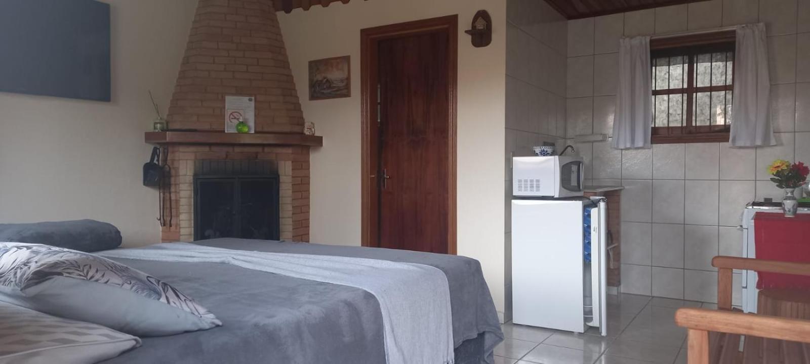 Ana Julia Monte Mg Chalé
